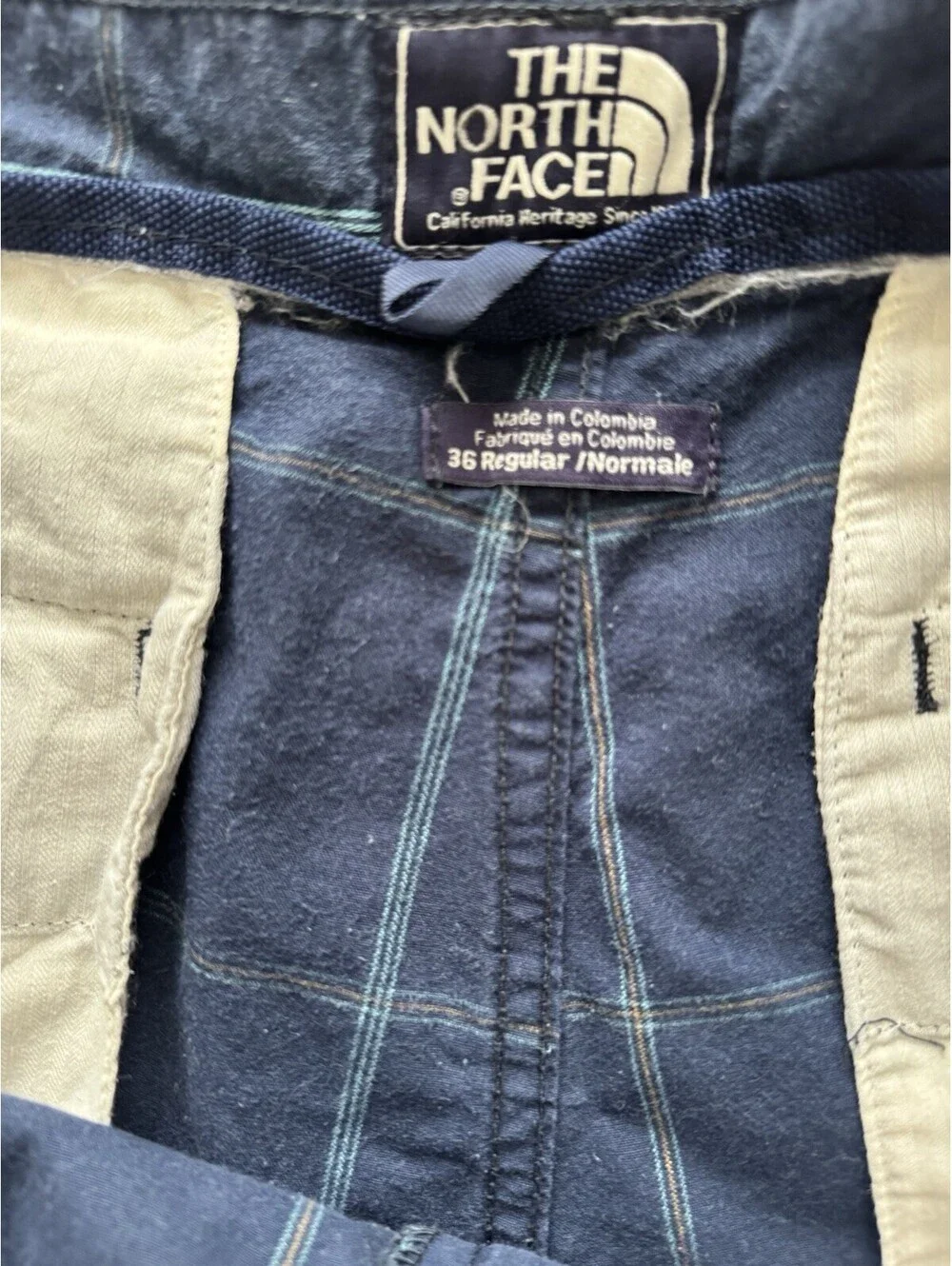 The North Face Men’s Plaid Cargo Shorts Size 36 Navy Outdoor Hiking Casual